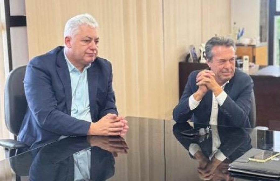 Prefeitura e Governo do Estado articulam recursos para pavimentação rural em Campo Mourão