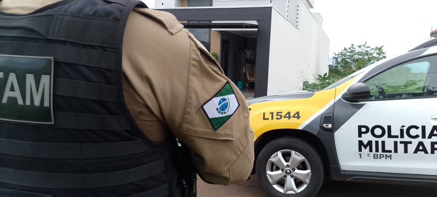 Polícia Militar e funcionários de farmácia salvam criança engasgada em Campo Mourão