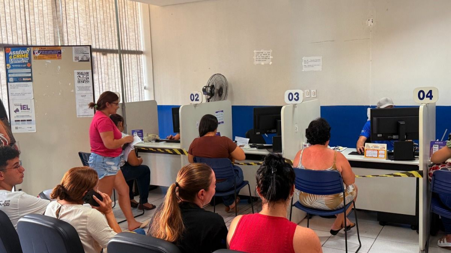 Campo Mourão atinge recorde com 717 vagas de emprego abertas