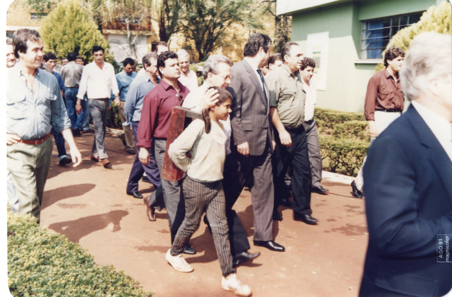 Visita de Ratinho Junior ao Paço Municipal de Campo Mourão marca momento histórico após mais de 30 anos