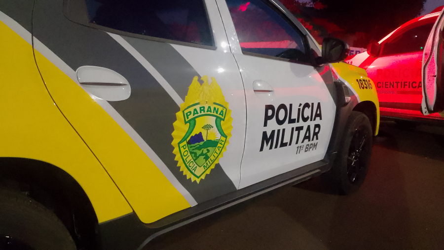 Polícia Militar apreende porção de maconha encontrada em banheiro de estabelecimento no Centro de Campo Mourão
