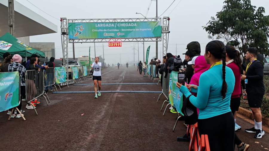 Cerca de 900 pessoas participam da 3ª etapa do Circuito de Corridas em Campo Mourão