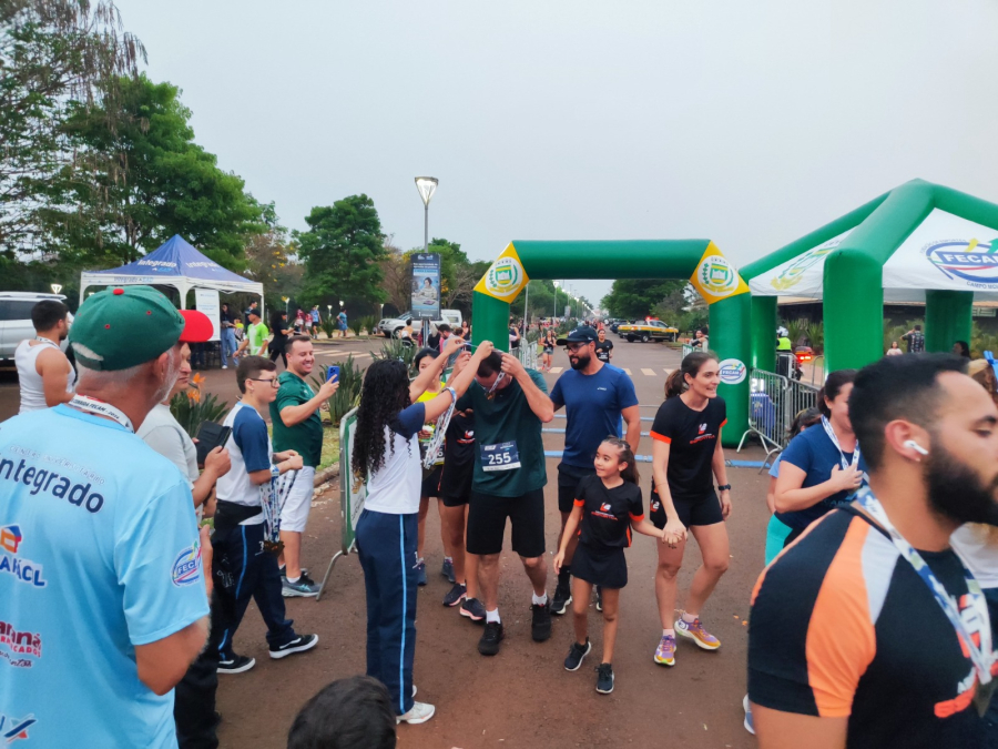 Corrida de Rua de Campo Mourão reúne cerca de 1.000 participantes neste sábado