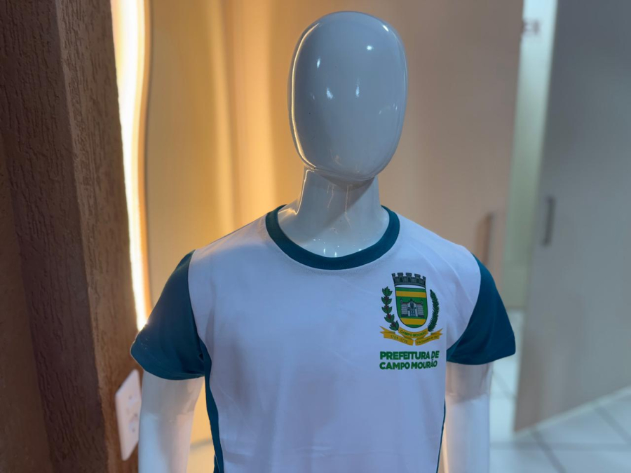 Campo Mourão abre credenciamento de R$ 1,9 milhão para fornecimento de uniformes escolares